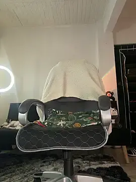 Stripchat Watch Live Sex Cams of aly_golden_