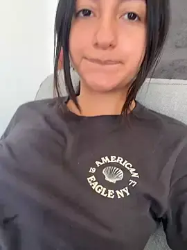Stripchat Watch Live Sex Cams of aly_golden_