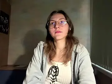 Stripchat Free Live Porn of Miaaa_Moon