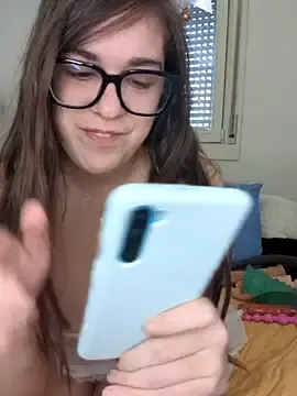 Stripchat Adult Webcams of Miachan_LaGattinaVogliosa