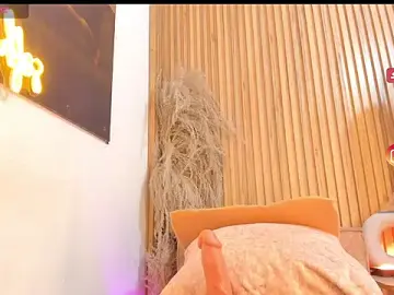 Stripchat Nude Webcam of sofhiaa_adaams
