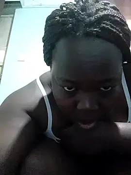 Stripchat Free Live Porn of squirtbabe5
