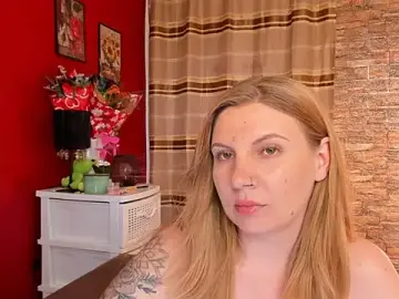 Stripchat Nude Webcam of Andrada_1