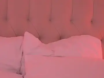 Stripchat Sex Cam of ArianaMell