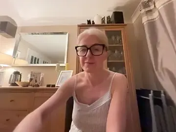Stripchat Free Live Porn of Laylaskyexx
