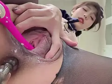 Stripchat Free Porn Cam of Yaya--728