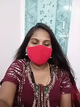 Stripchat Watch Live Sex Cams of Tamil_roja17