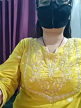 Stripchat Watch Live Sex Cams of Aishwaryaa_69