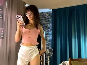 Stripchat Free Porn Cam of CurlyWinx