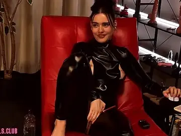 Stripchat Sex Chat of SophieCharm