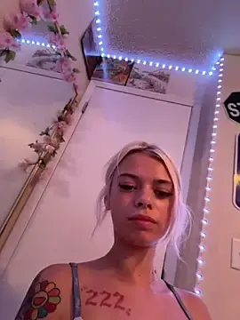 Stripchat Sex Cam of Terribletabby