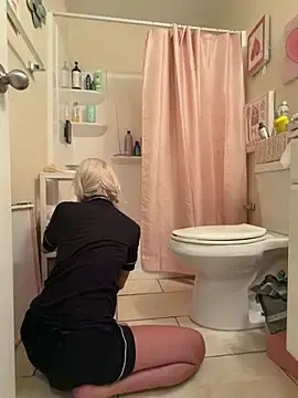 Stripchat Live Sex Cam of Terribletabby