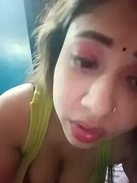 Stripchat Free Porn Cam of Hot_Soniya_08