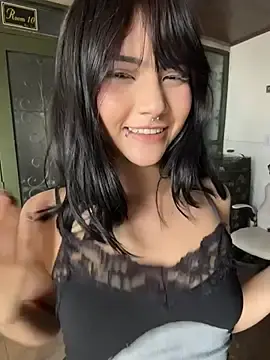 Stripchat Nude Webcam of TatiLee