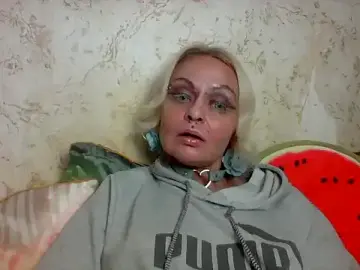 Stripchat Live Sex Cam of Gardener_of_Illusions