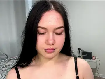 Stripchat Free Porn Cam of PlushPeep
