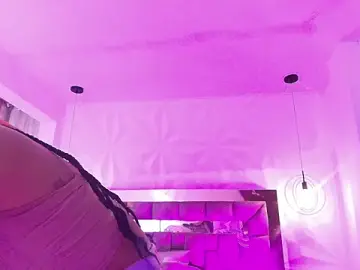 Stripchat Live Porn of Queen_perla_