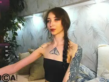 Stripchat Sex Chat of Ellen_Hops