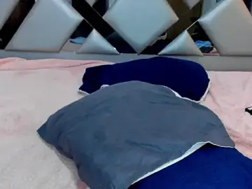 Stripchat Live Sex Cam of Nahomi-Hill