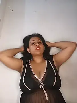 Stripchat Watch Live Sex Cams of bumblebeegirl
