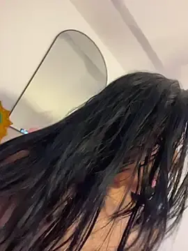 Stripchat Free Porn Cam of Meganmilk1