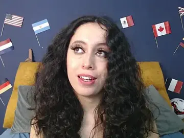 Stripchat Live Sex of KendraaSimons