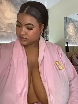 Stripchat Adult Webcams of AinaraJimenez