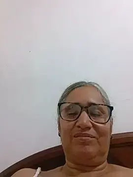 Stripchat Live Porn of _candi