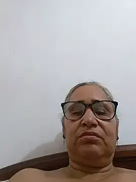 Stripchat Free Porn Cam of _candi
