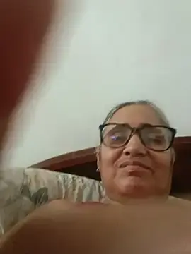 Stripchat Live Sex of _candi