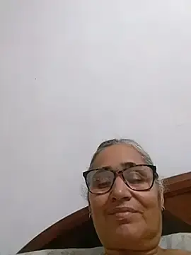Stripchat Best Webcam of _candi