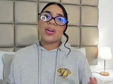 Stripchat Nude Webcam of lilly_williamss