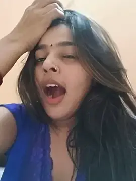 Stripchat Nude Webcam of Cute-Simmi69