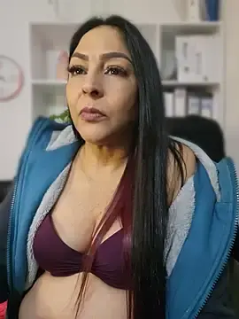 Stripchat Free Porn Cam of Gina_Myers