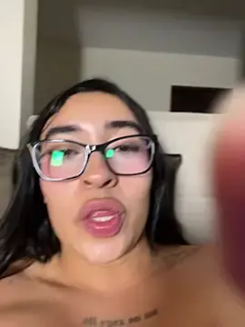 Stripchat Free Live Porn of Megan_smith15