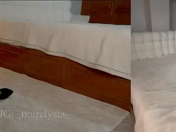 Stripchat Best live sex cam show of NoirElysia