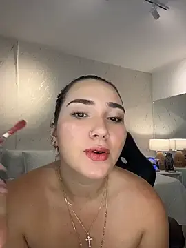 Stripchat Sex Cam of ava_blue