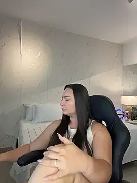 Stripchat Sex Cam of ava_blue