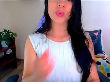 Stripchat Adult Webcam of LATINGODDESS_X