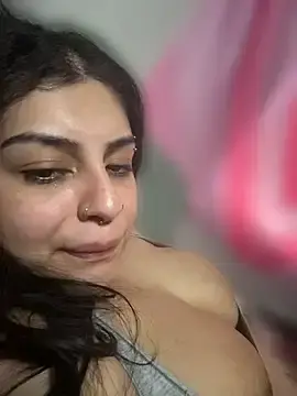 Stripchat Free Porn Cam of ThickerThanYoBitch