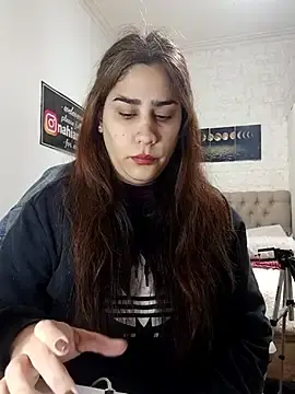 Stripchat Best live sex cam show of nahiarabiel33