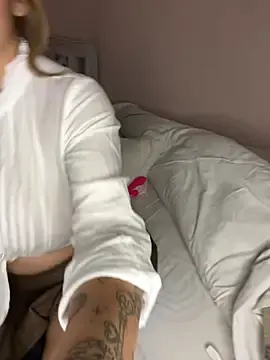 Stripchat Adult Video Chat of Gatithaaa