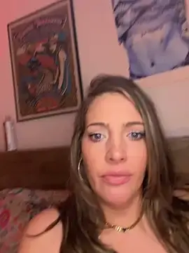 Stripchat Sex Cam of hollyharmd