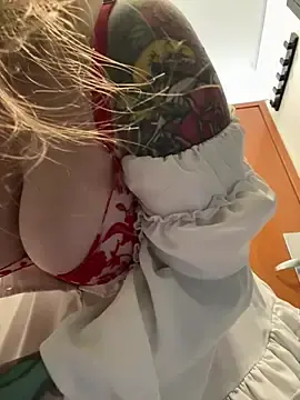 Stripchat Free Porn Cam of PumaShyXD
