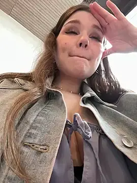 Stripchat Watch Live Sex Cams of PumaShyXD
