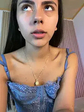 Stripchat Free Porn Cam of Lilybeeth