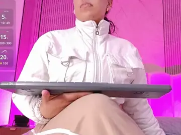 Stripchat Free Porn Cam of Sofia_martiin