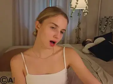 Stripchat Free Live Porn of L1na_Reeds