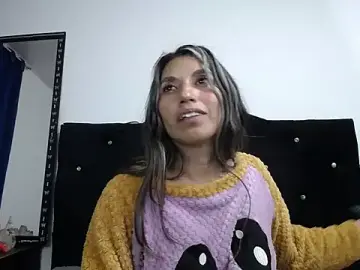 Stripchat Sex Cam of sweet_skylove_
