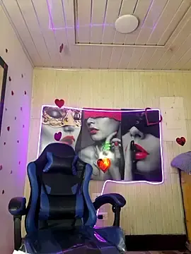 Stripchat Watch Live Sex Cams of susan_mooree